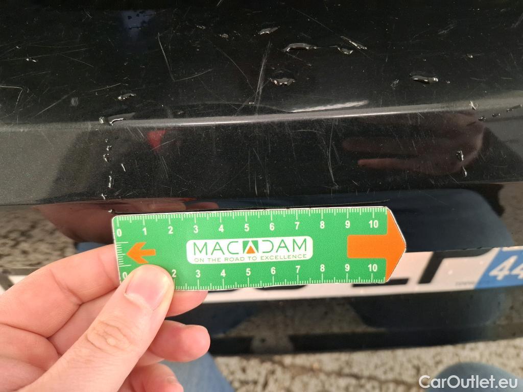  Toyota  Corolla TOYOTA  / 2018 / 5P / Berline Hybride 122h Dynamic Business Beyond Zer #8