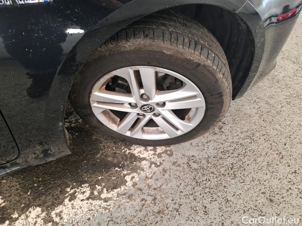  Toyota  Corolla TOYOTA  / 2018 / 5P / Berline Hybride 122h Dynamic Business Beyond Zer #18