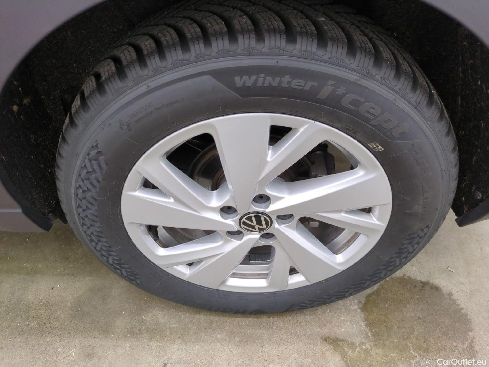  Volkswagen  Taigo  Life Business 1.0 TSI 110CV BVM6 E6d #5