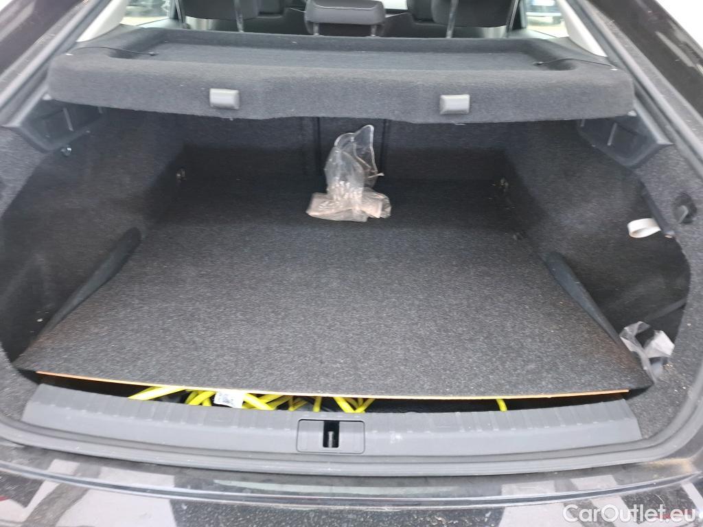  Skoda  Octavia SKODA  / 2020 / 5P / Berline 1.4 TSI PHEV iV 204 DSG6e Business #50