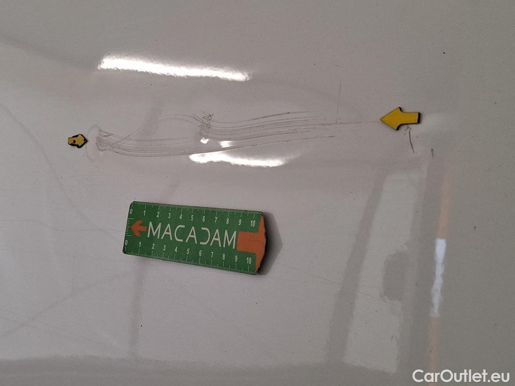  Renault  Trafic RENAULT  VU 4p Fourgon FG GCF L2H1 1300 dCi 120 #17