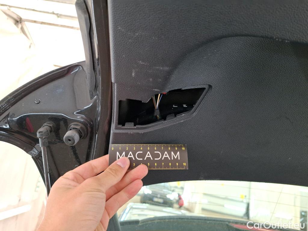  Volkswagen  Golf  VOLKSWAGEN  2020  5P  Berline 10 eTSI OPF 110 DSG7 Life Business #16