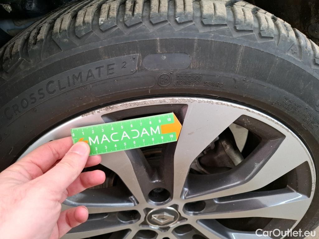  Renault  Megane RENAULT Mégane Berline 5p Berline Intens TCe 140 EDC FAP #25