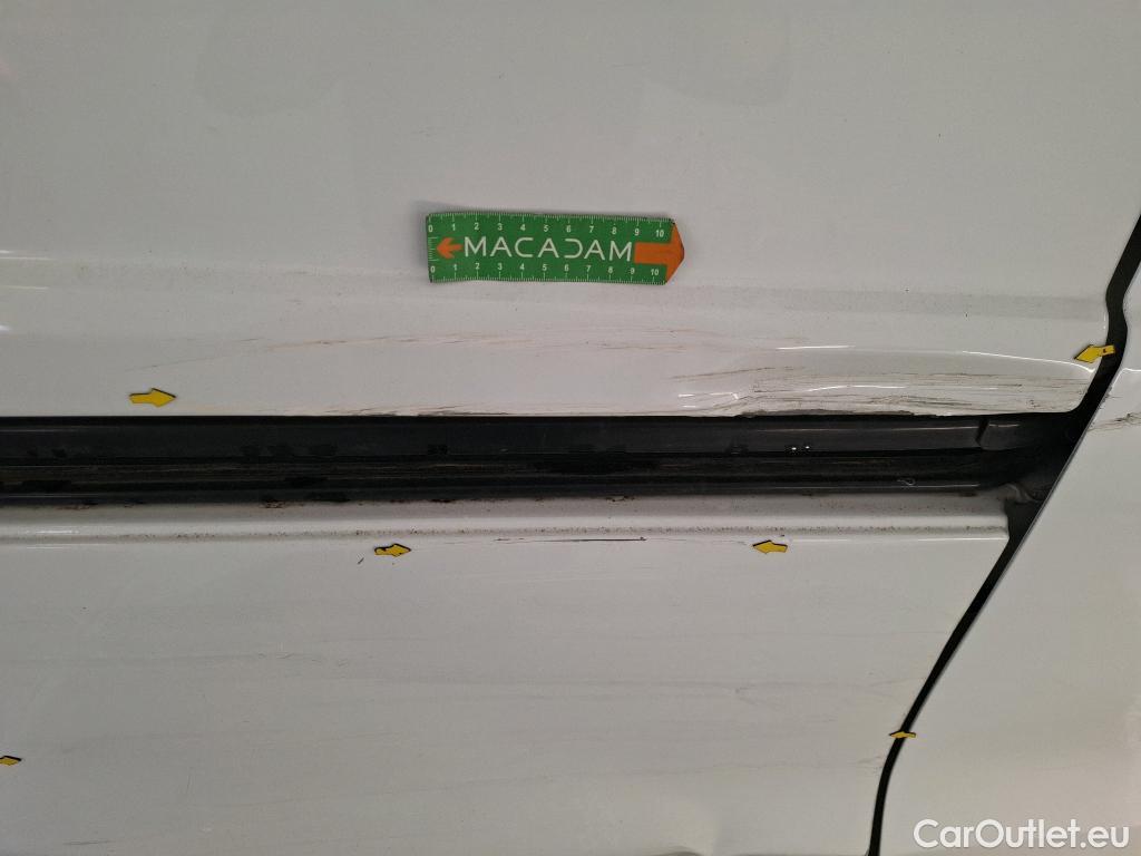  Renault  Trafic RENAULT  VU 4p Fourgon FG GCF L2H1 1300 dCi 120 #11