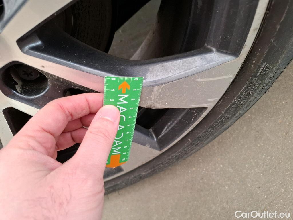  Renault  Megane RENAULT Mégane Berline 5p Berline Intens TCe 140 EDC FAP #22