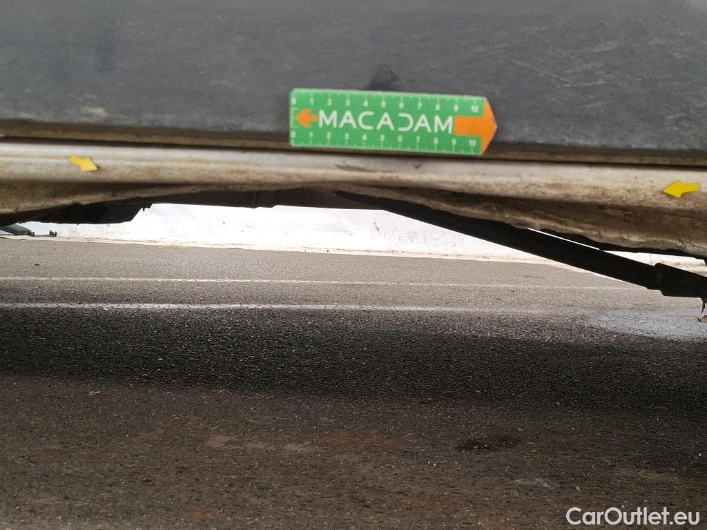  Renault  Trafic RENAULT  VU 4p Fourgon FG GCF L2H1 1300 dCi 120 #99