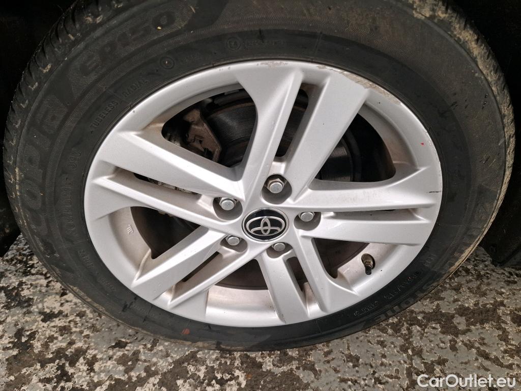  Toyota  Corolla TOYOTA  / 2018 / 5P / Berline Hybride 122h Dynamic Business Beyond Zer #14