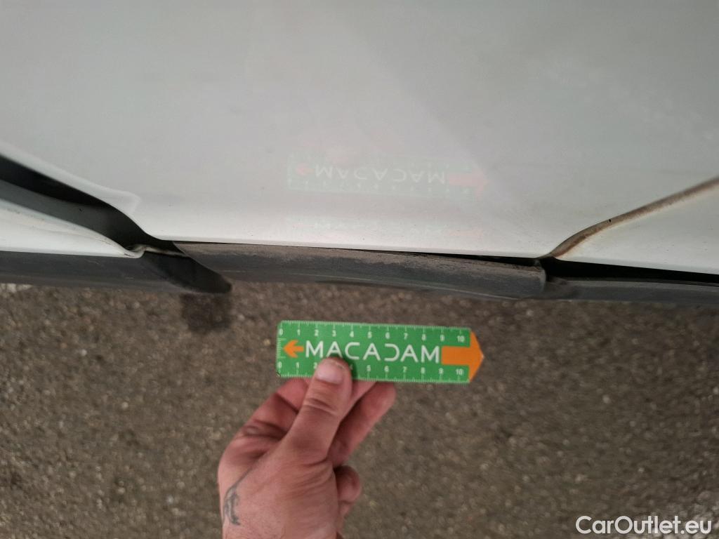  Renault  Trafic RENAULT  VU 4p Fourgon FG GCF L2H1 1300 dCi 120 #170