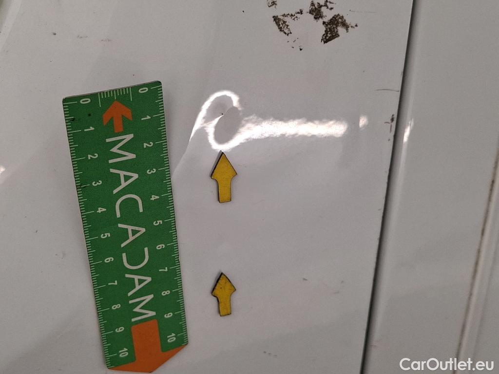  Renault  Trafic RENAULT  VU 4p Fourgon FG GCF L2H1 1300 dCi 120 #117