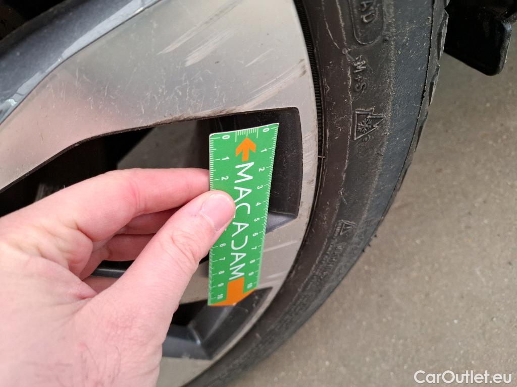  Renault  Megane RENAULT Mégane Berline 5p Berline Intens TCe 140 EDC FAP #20