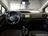 Toyota  Yaris TOYOTA  / 2017 / 5P / BERLINA 1.5 HYBRID BUSINESS #3