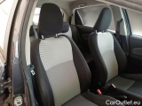  Toyota  Yaris TOYOTA  / 2017 / 5P / BERLINA 1.5 HYBRID BUSINESS #13