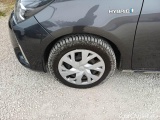  Toyota  Yaris TOYOTA  / 2017 / 5P / BERLINA 1.5 HYBRID BUSINESS #100
