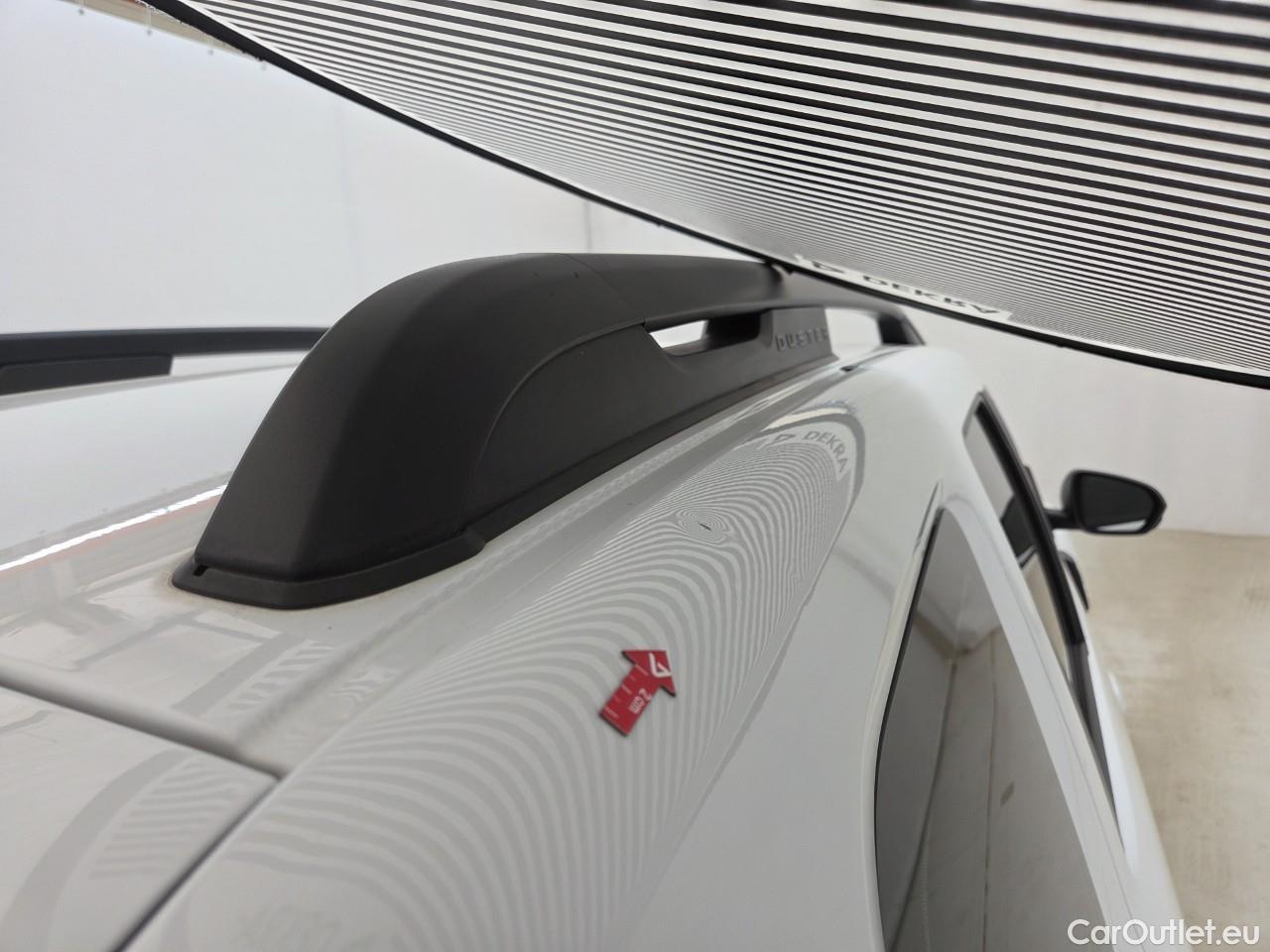  Dacia  Duster 1.5 Blue dCi 115CP Comfort 4WD #24