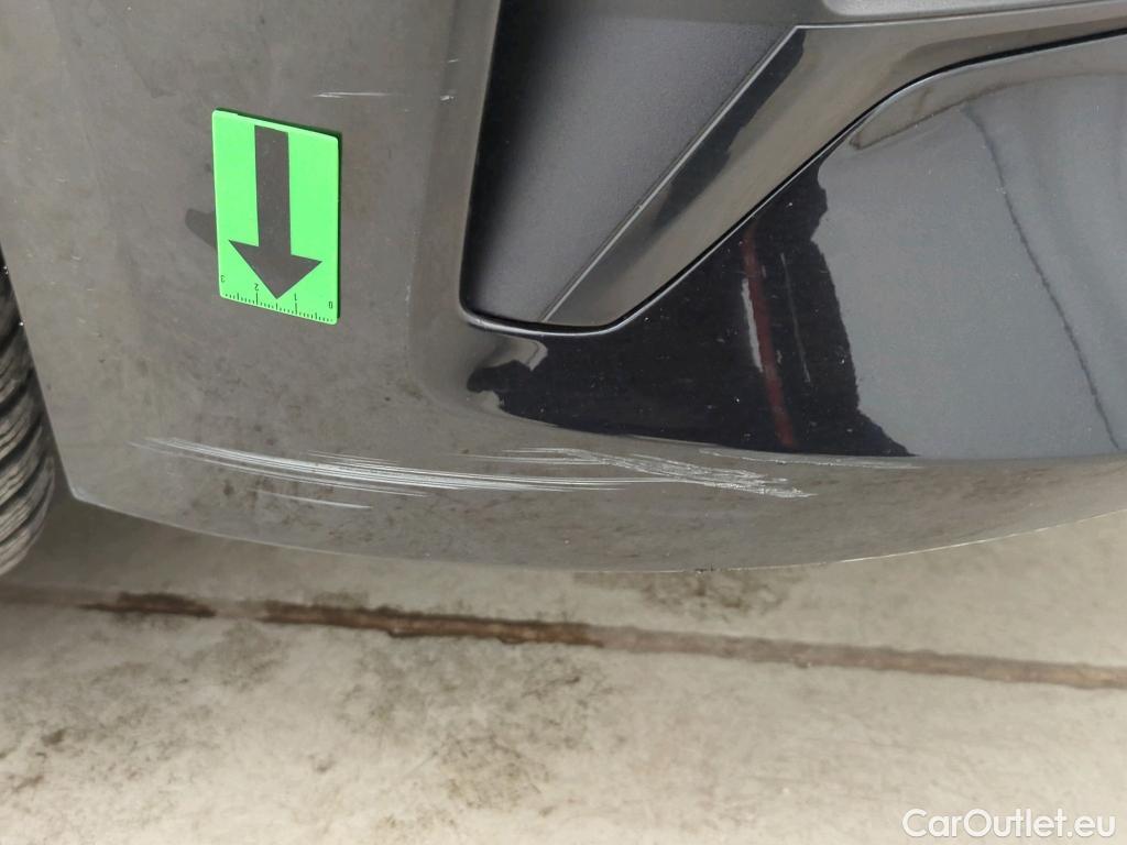  Bmw  Serie 3 2.0 330e xDrive Advantage AT #2