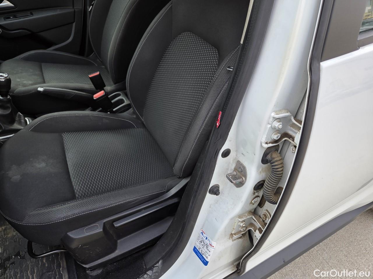  Dacia  Duster 1.5 Blue dCi 115CP Comfort 4WD #3