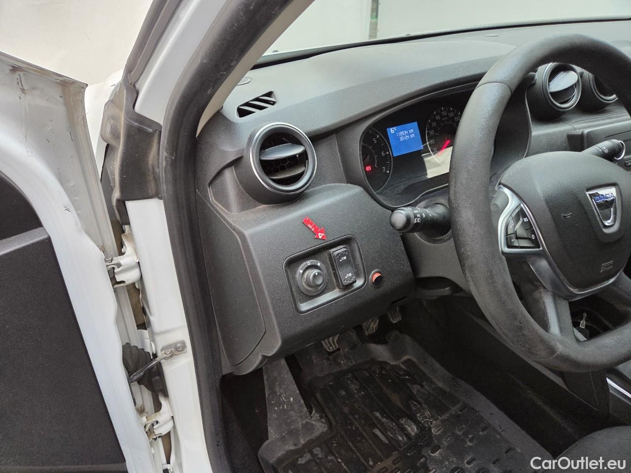  Dacia  Duster 1.5 Blue dCi 115CP Comfort 4WD #44