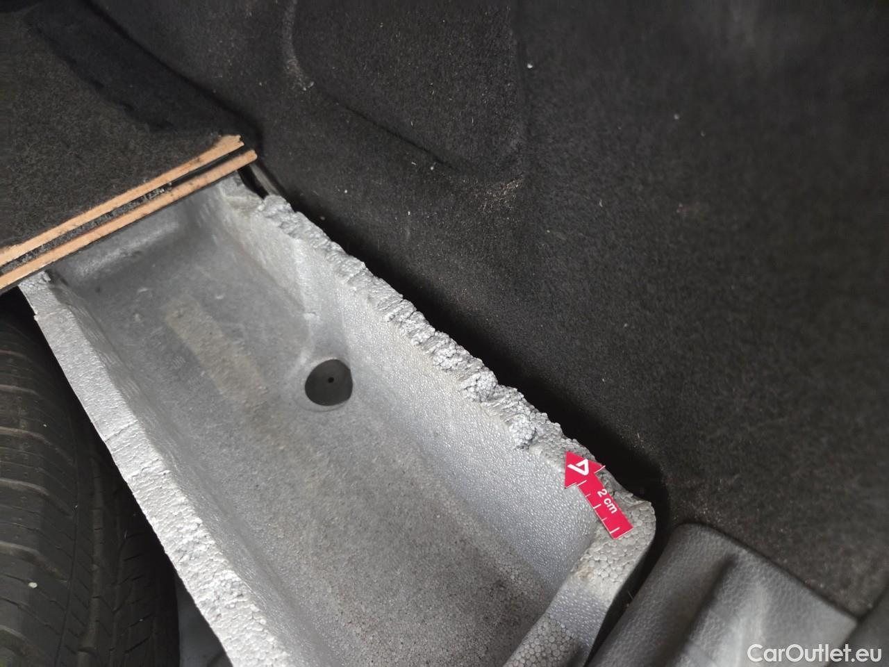  Dacia  Duster 1.5 Blue dCi 115CP Comfort 4WD #58