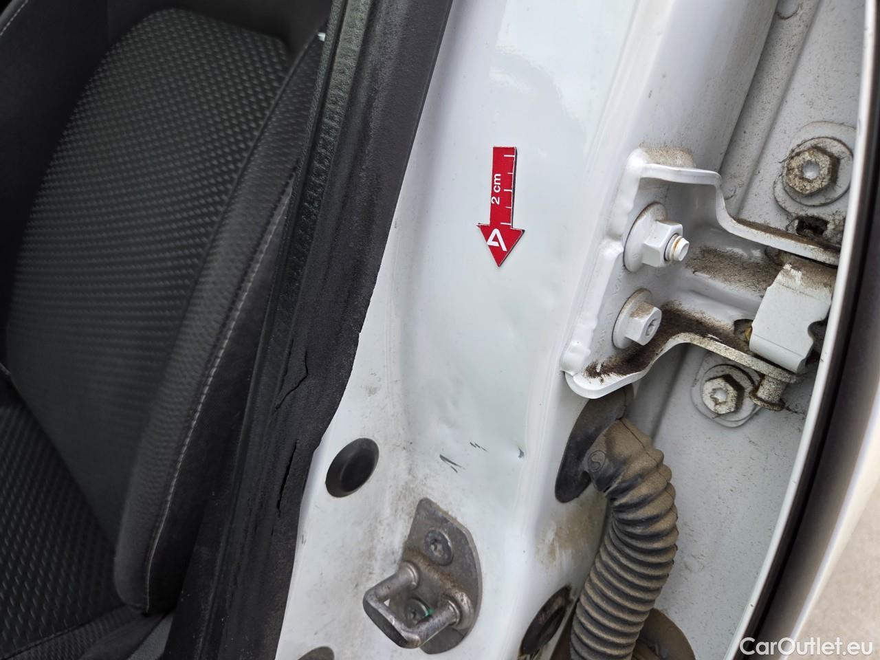  Dacia  Duster 1.5 Blue dCi 115CP Comfort 4WD #1