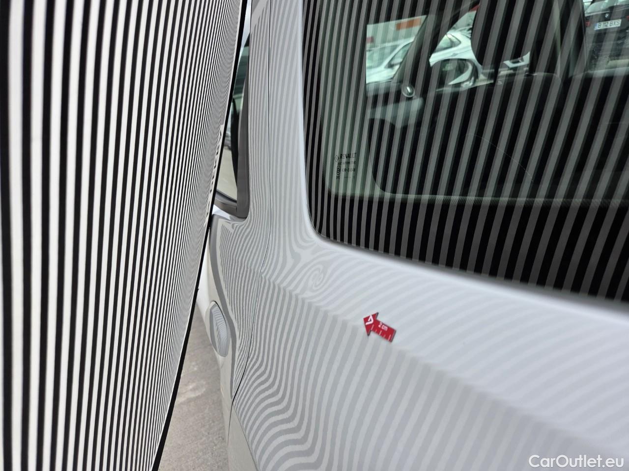  Dacia  Duster 1.5 Blue dCi 115CP Comfort 4WD #47