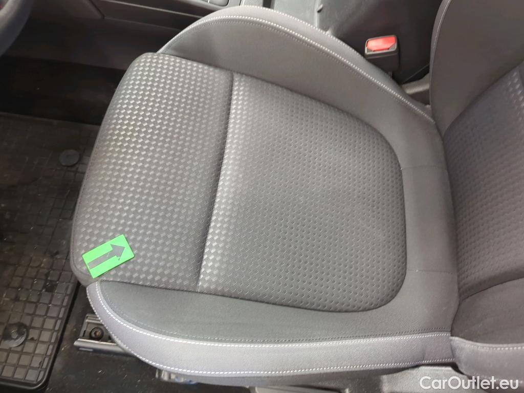  Ford  Focus 1.0 EcoBoost 125CP Trnd Connected Wgn A8 #32