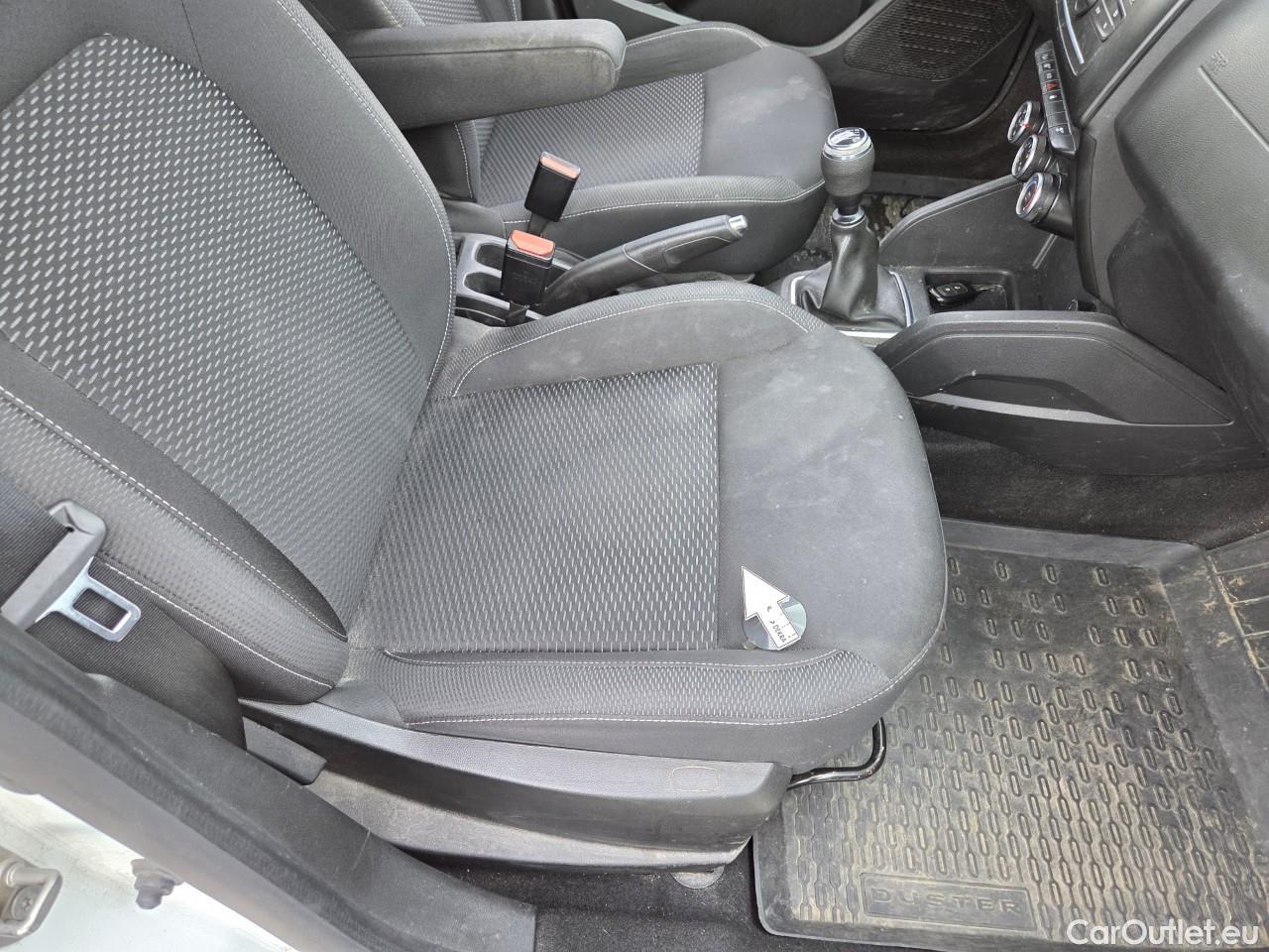  Dacia  Duster 1.5 Blue dCi 115CP Comfort 4WD #64