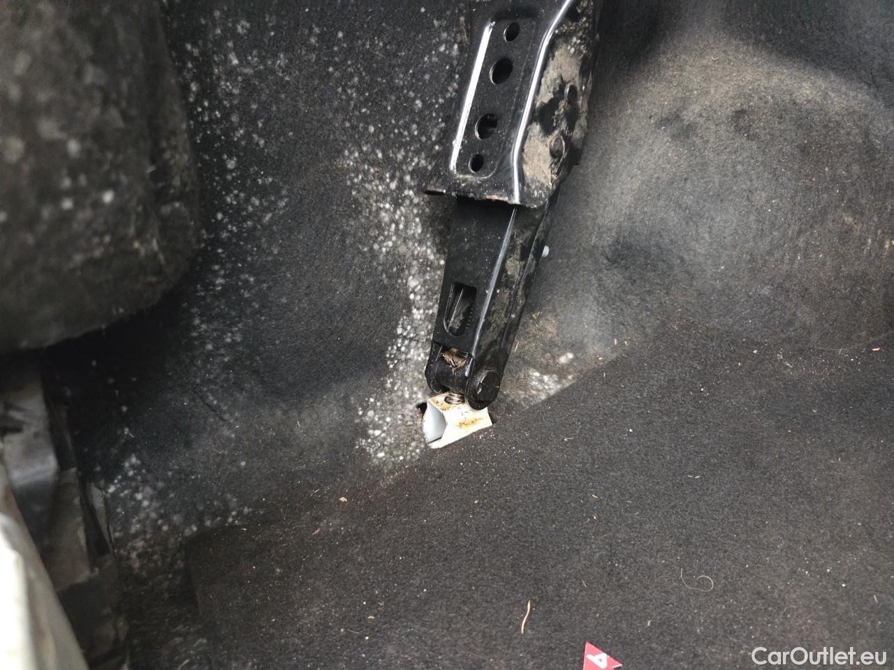  Dacia  Logan 1.5 Blue dCi 95CP Laureate #77