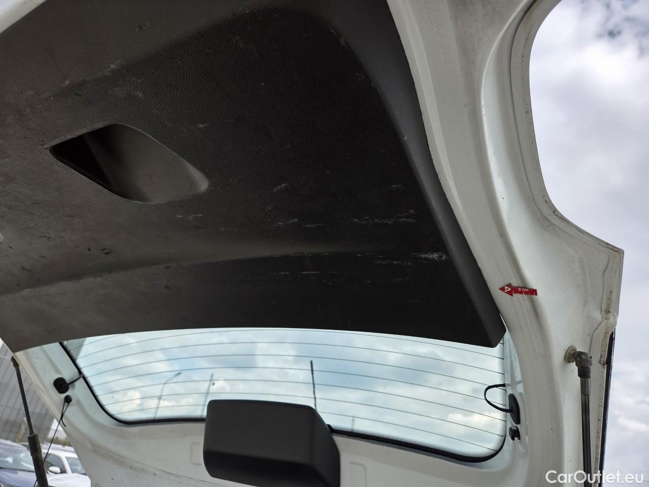  Dacia  Duster 1.5 Blue dCi 115CP Comfort 4WD #91