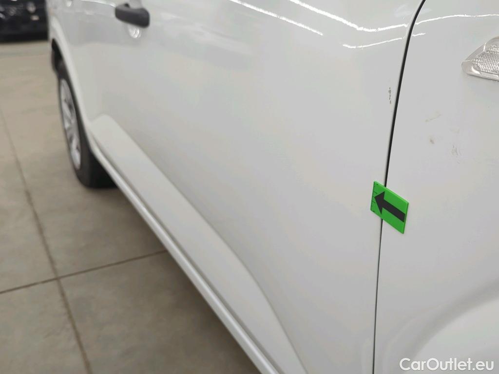  Dacia  Logan 1.0 TCe 90CP Essential #19