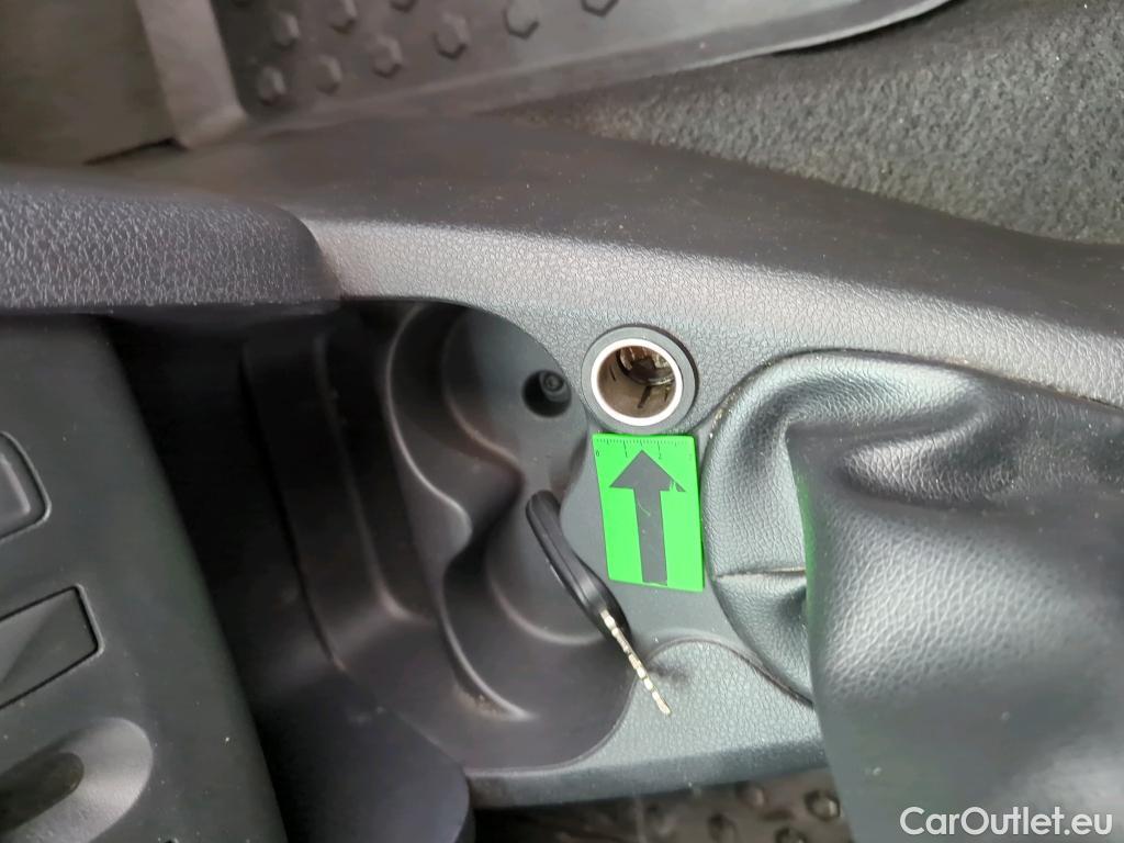  Dacia  Logan 1.5 Blue dCi 95CP Laureate #49