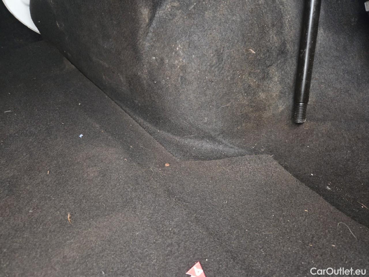  Dacia  Logan 1.5 Blue dCi 95CP Laureate #79