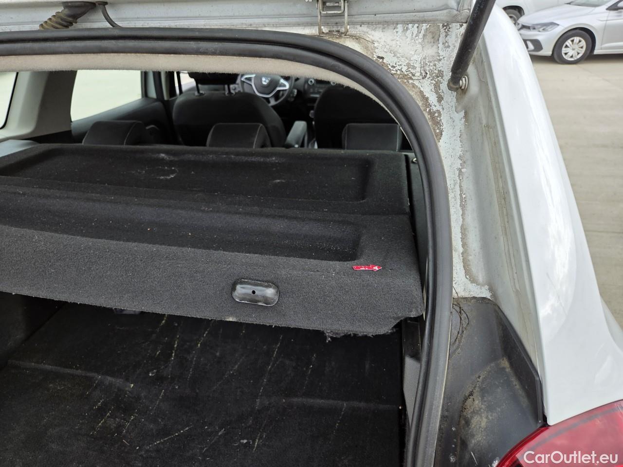  Dacia  Duster 1.5 Blue dCi 115CP Comfort 4WD #84