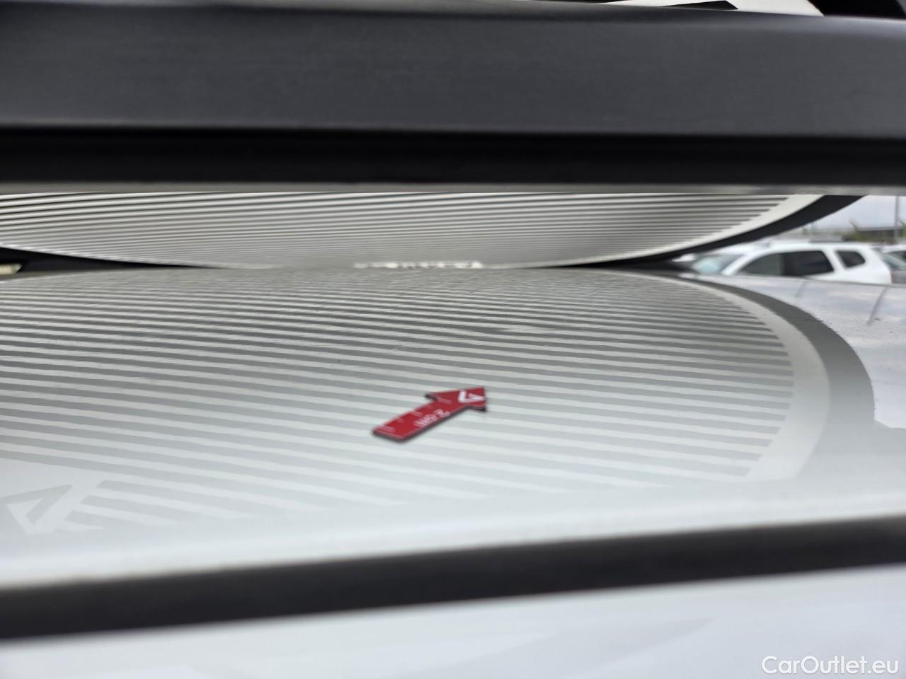  Dacia  Duster 1.5 Blue dCi 115CP Comfort 4WD #49