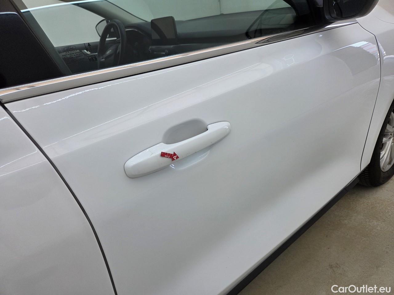  Ford  Focus 1.5 EcoBlue 120CP Titanium #21