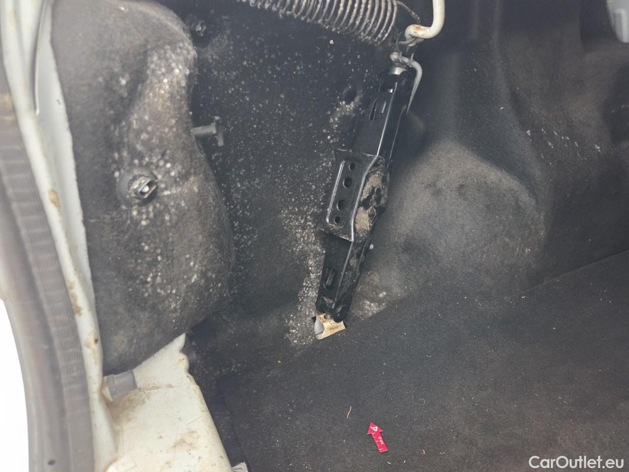  Dacia  Logan 1.5 Blue dCi 95CP Laureate #76