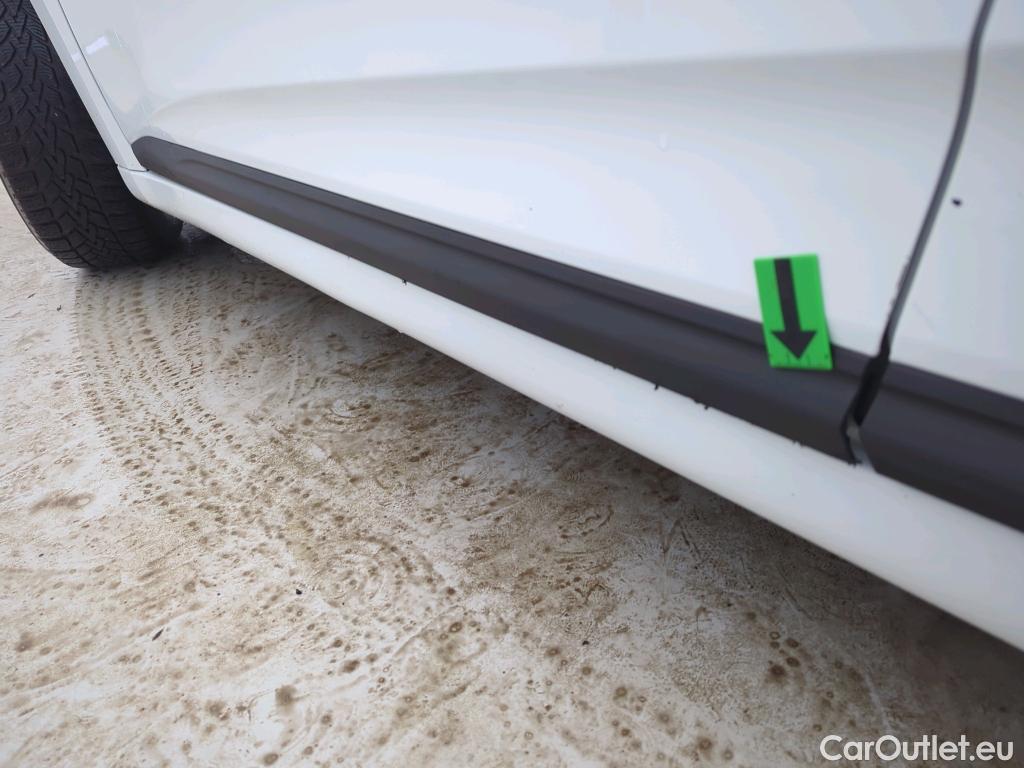  Renault  Clio 1.0 TCe 90CP Life #9