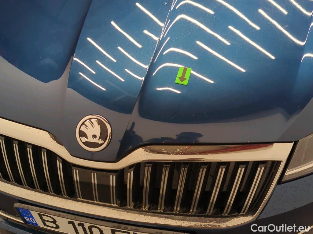  Skoda  Superb 2.0 TDI 200CP Style Combi DSG #5