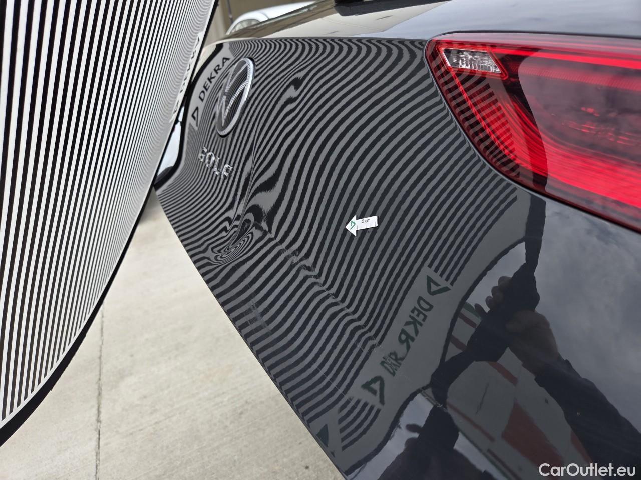  Volkswagen  Golf  Life 1.0 TSI #48