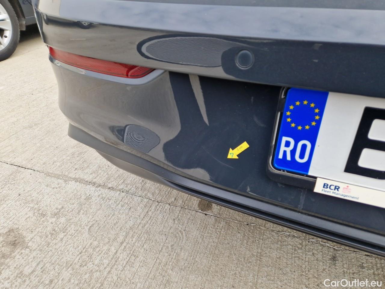  Volkswagen  Golf  Life 1.0 TSI #27