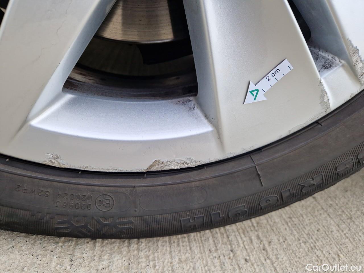  Volkswagen  Golf  Life 1.0 TSI #7