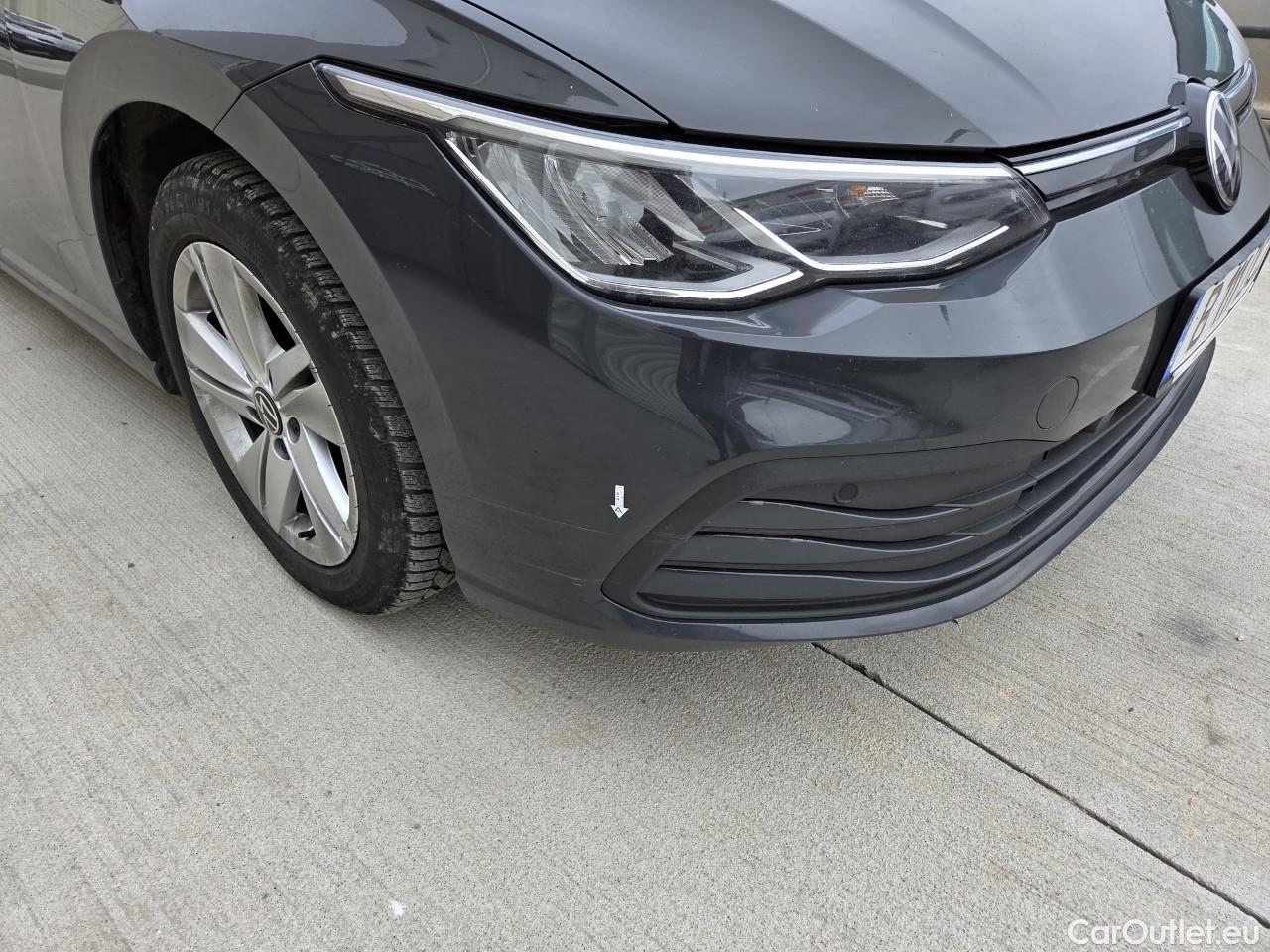  Volkswagen  Golf  Life 1.0 TSI #9