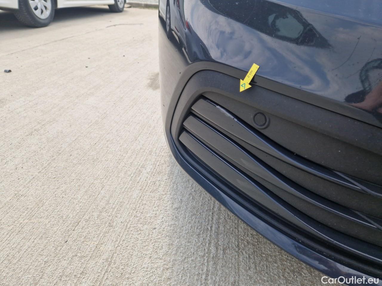  Volkswagen  Golf  Life 1.0 TSI #12