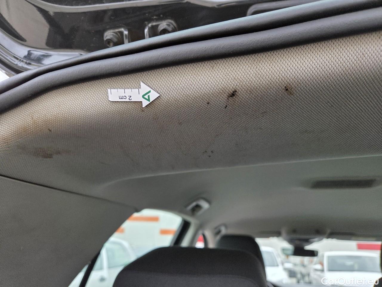  Volkswagen  Golf  Life 1.0 TSI #53