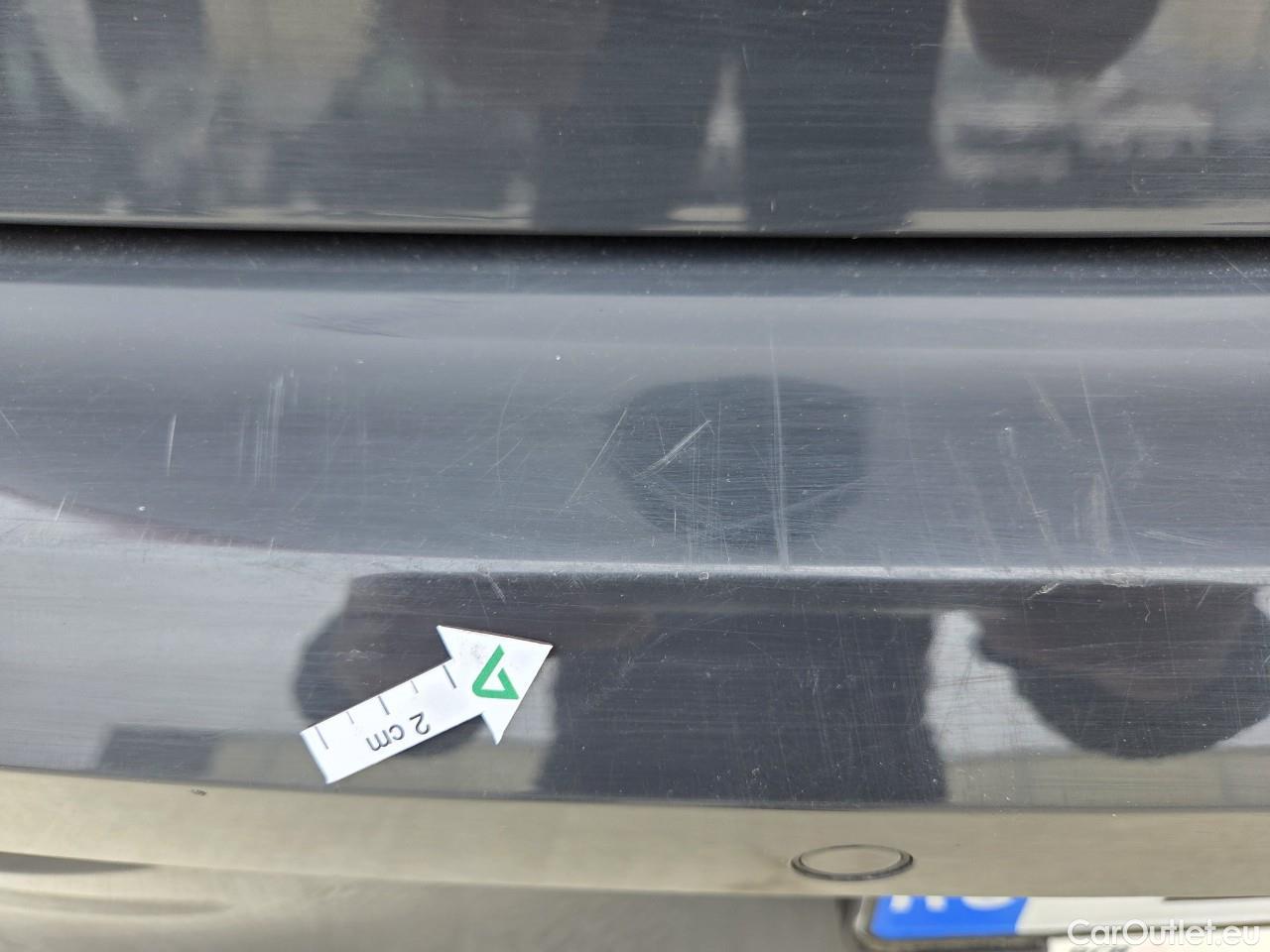  Volkswagen  Golf  Life 1.0 TSI #30