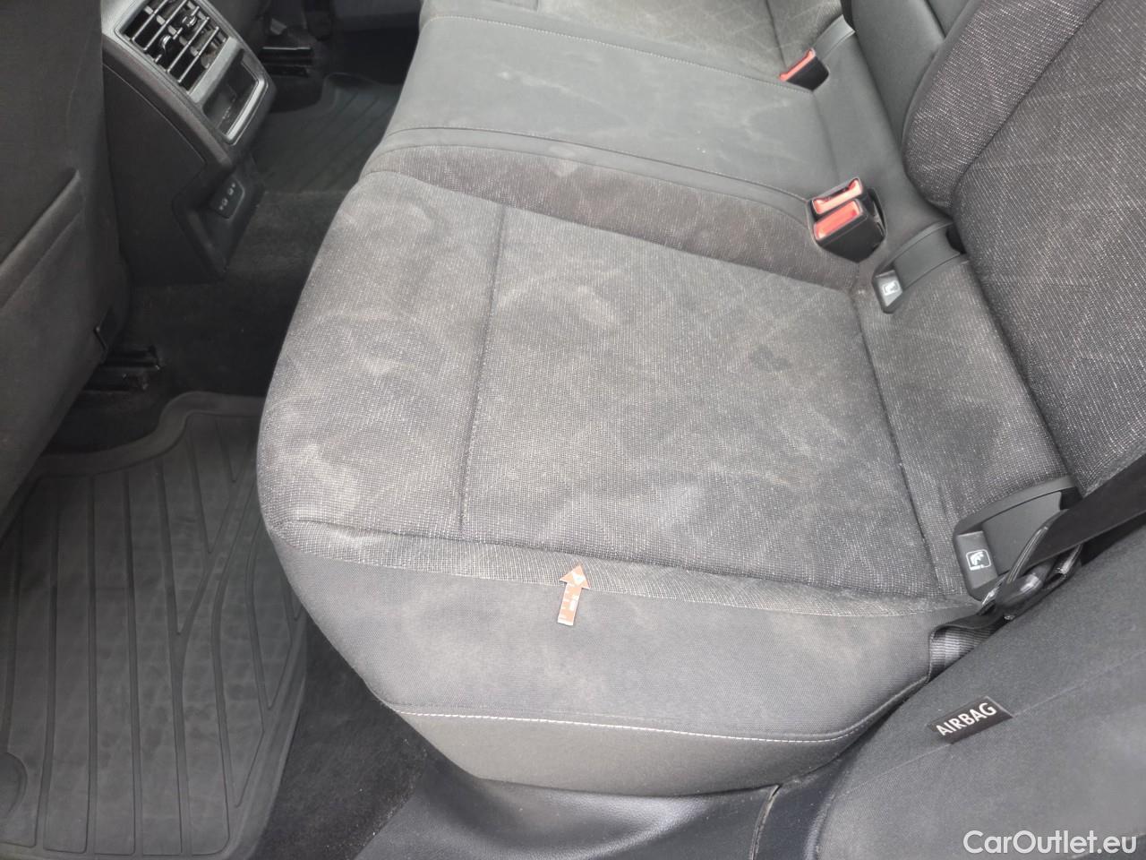  Volkswagen  Golf  Life 1.5 eTSI ACT DSG mild-Hybrid #29