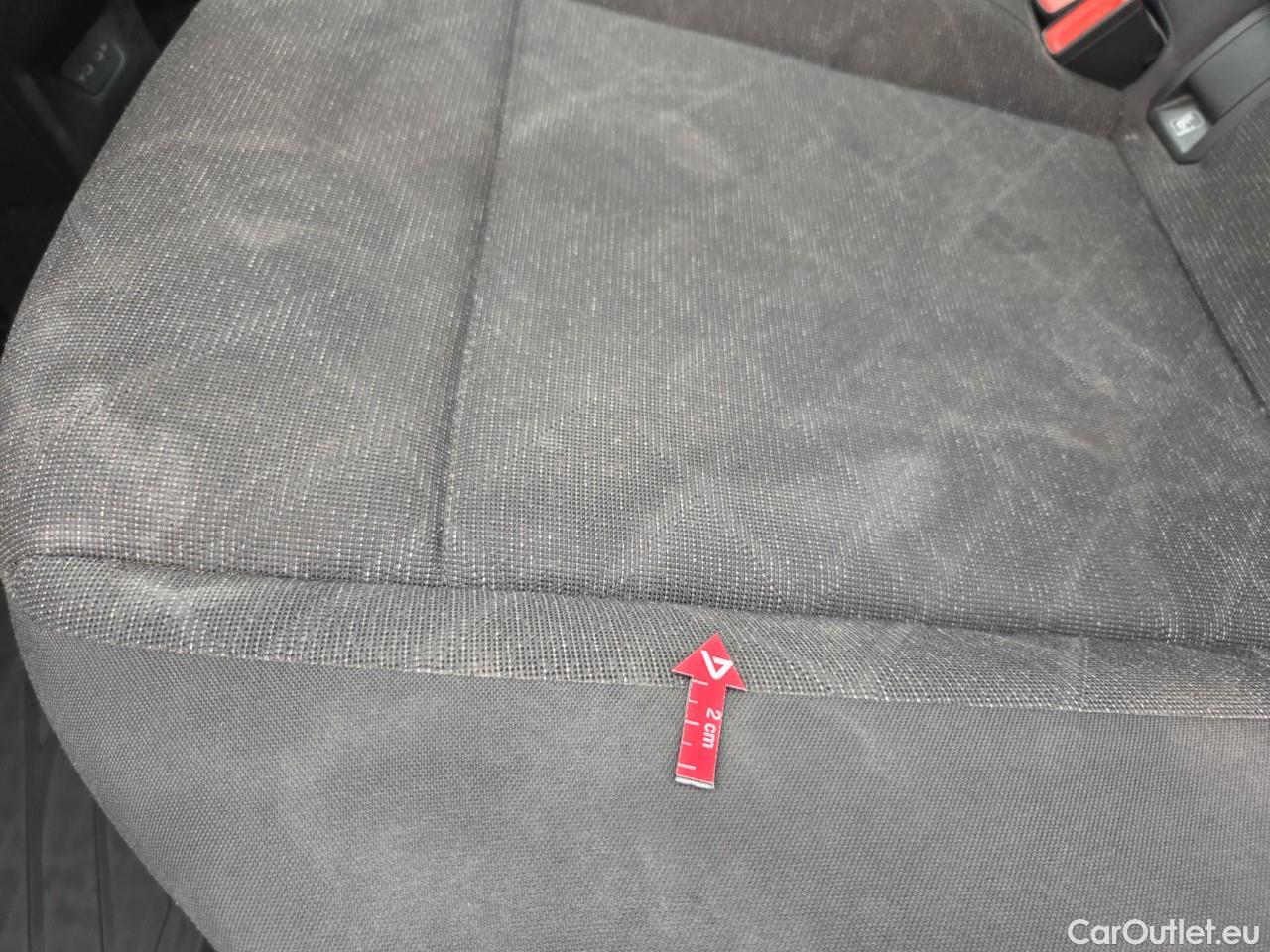  Volkswagen  Golf  Life 1.5 eTSI ACT DSG mild-Hybrid #30