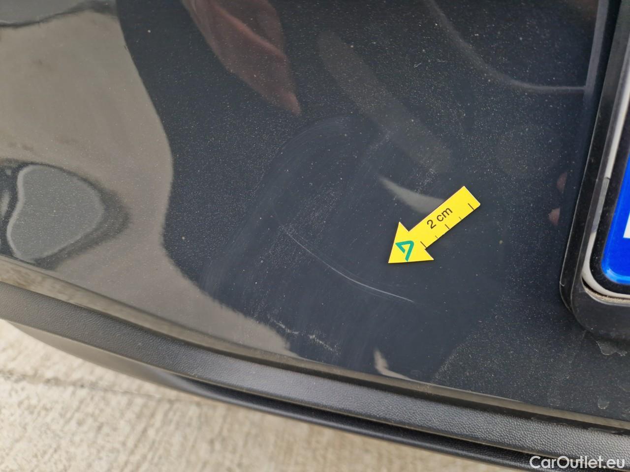  Volkswagen  Golf  Life 1.0 TSI #28