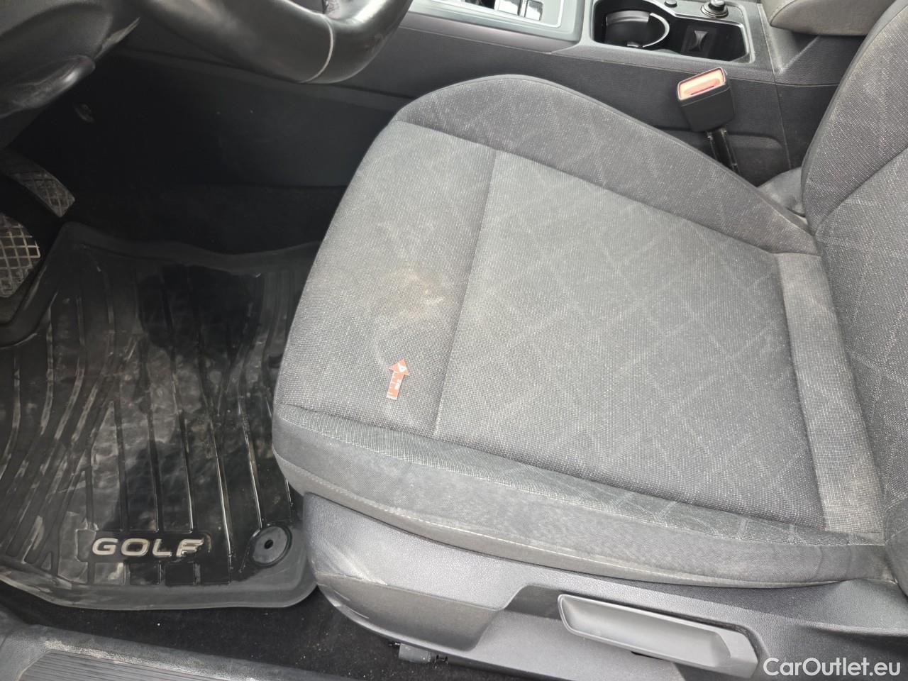  Volkswagen  Golf  Life 1.5 eTSI ACT DSG mild-Hybrid #17