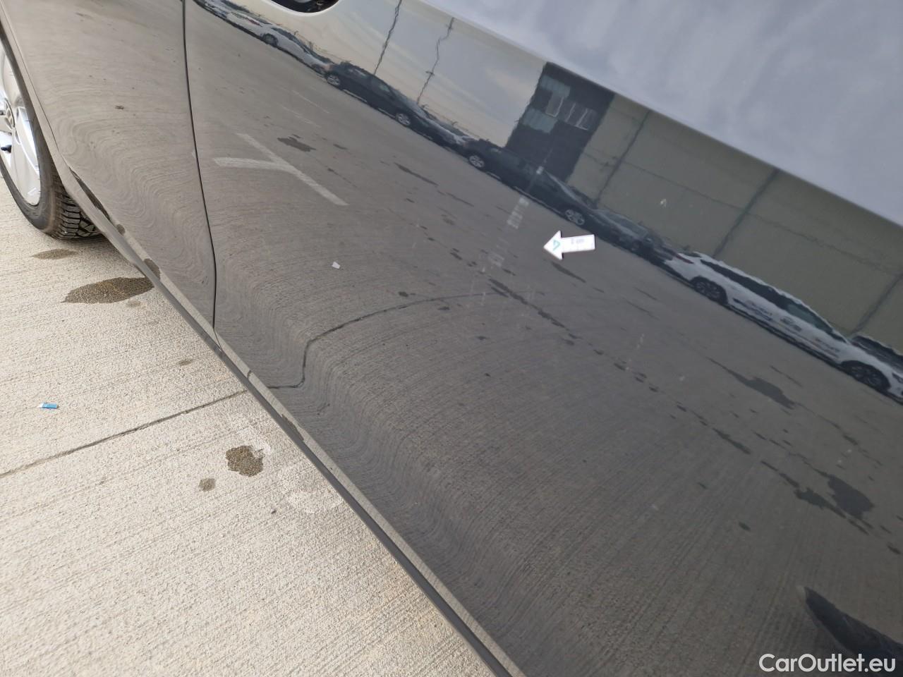  Volkswagen  Golf  Life 1.0 TSI #22