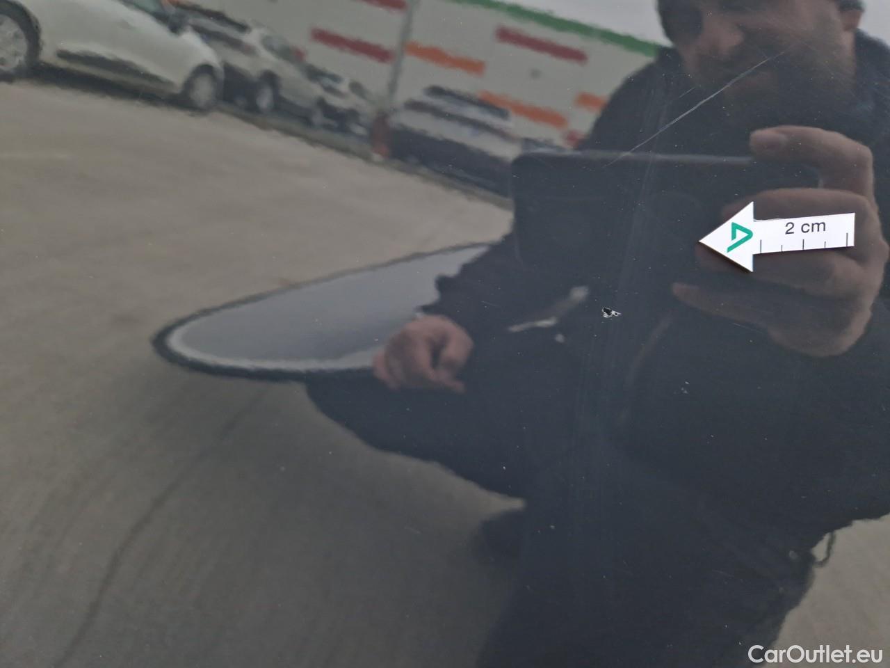  Volkswagen  Golf  Life 1.0 TSI #44